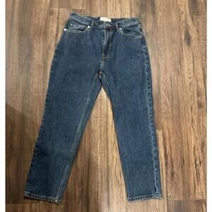Excellent Everlane Women’s Cheeky Jean sz 29 crop